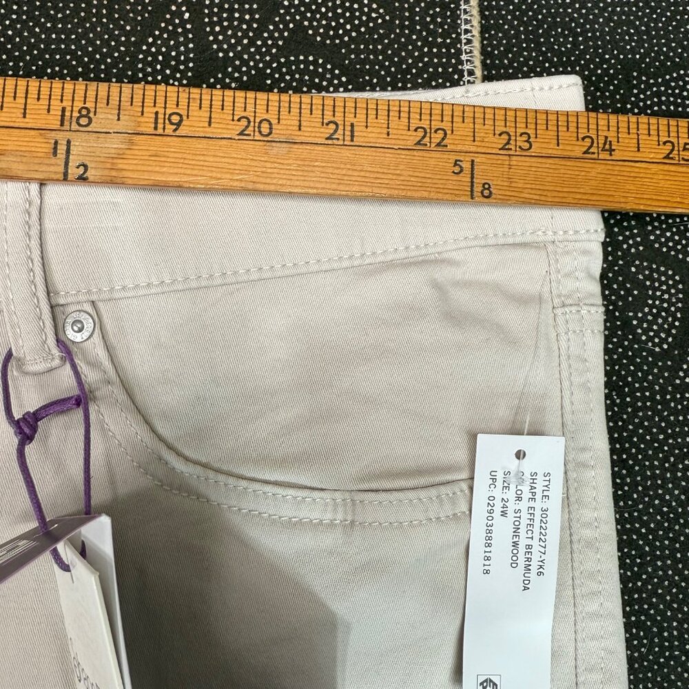 Gloria Vanderbilt Shape Effect High-Rise Bermuda Shorts 24W Beige Cotton Blend W - Picture 5 of 12